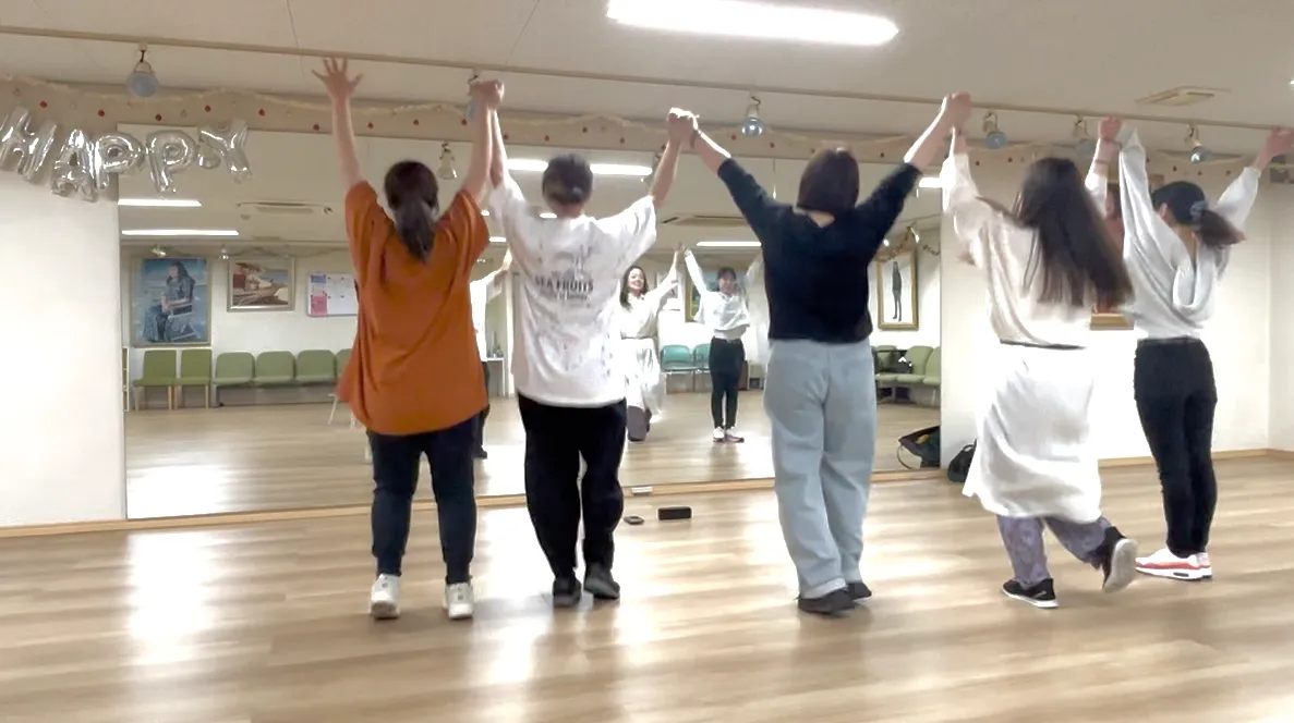 期間限定★大人ダンスレッスンが始まりました！